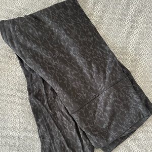 Lululemon camo print 25 inch align leggings